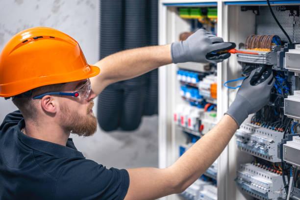 Best Affordable Emergency Electrician  in Marion, IL
